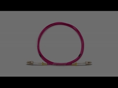 Cable de parche de fibra óptica de 2,0 mm para interiores de LC a LC Duplex Multimodo OM4 OFNR